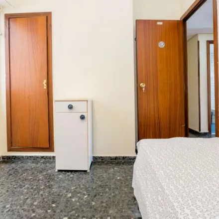 Image 4 - Muebles Filero, Avinguda del Primat Reig, 42, 46019 Valencia, Spain - Apartment for rent