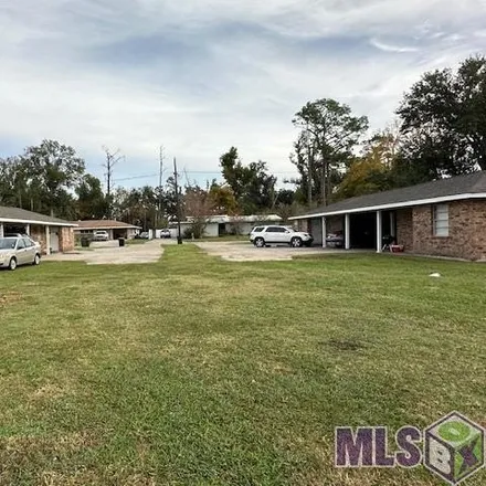 Buy this 1 bed house on 3278 Glenmore Avenue in Houma, LA 70363