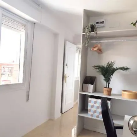 Rent this 1 bed apartment on Calle del Pico de la Brújula in 13, 28031 Madrid