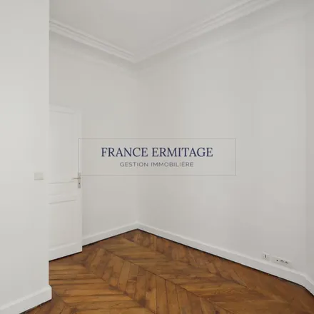 Image 4 - 7 Rue Perrault, 75001 Paris, France - Apartment for rent