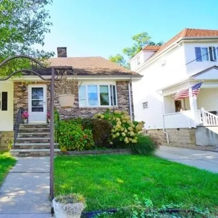 Buy this 5 bed house on 362 Brehaut Avenue in New York, NY 10307