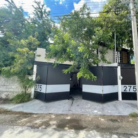 Rent this 2 bed townhouse on Hacienda Dzodzil Norte in Calle 25, Sodzil Norte