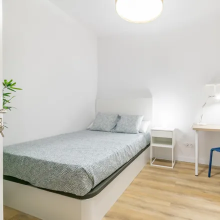 Rent this 7 bed room on Carrer del Rosselló in 220, 08001 Barcelona