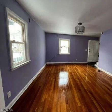 Image 3 - 208 North 17th Street, Bloomfield, NJ 07003, USA - House for rent
