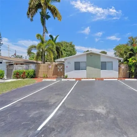 Buy this studio house on 1850 Northeast 11th Avenue in Fort Lauderdale, FL 33305