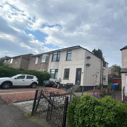 Rent this 2 bed apartment on Kingsbridge Drive in Rutherglen, G44 4LE