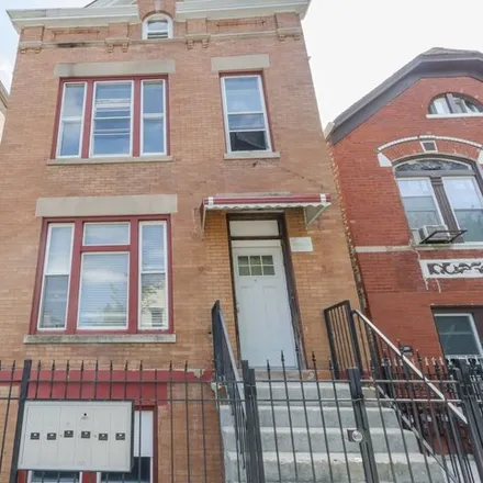 Rent this 2 bed house on 2821 West 25th Street in Chicago, IL 60623