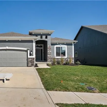 Buy this 4 bed house on 6908 Northeast 70th Street in Kansas City, MO 64119