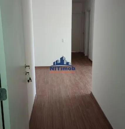 Buy this 3 bed apartment on Rua Expedicionário José Pessoto Sobrinho in Maria Paula I, São Gonçalo - RJ