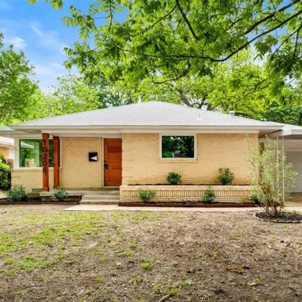 Buy this 3 bed house on 10206 Estacado Drive in Reinhardt, Dallas