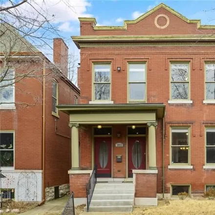 Image 1 - 3829 Humphrey Street, St. Louis, MO 63116, USA - House for sale