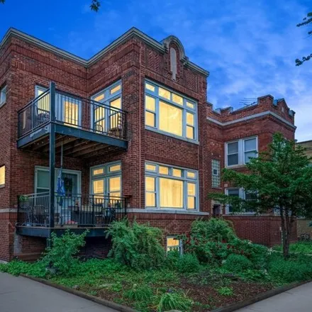 Buy this 1studio house on 4057 North Long Avenue in Chicago, IL 60630