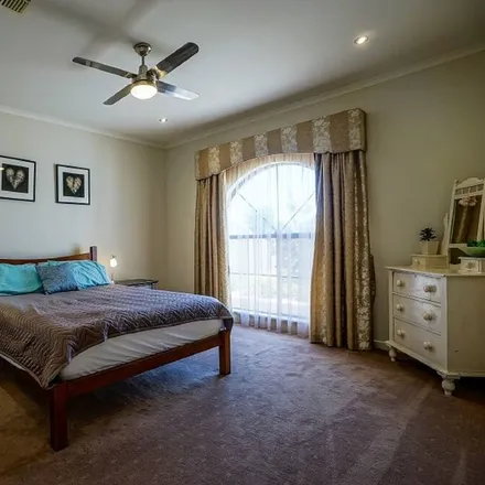 Rent this 4 bed house on Wallaroo SA 5556