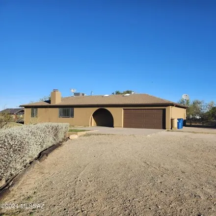 Rent this 3 bed house on 2581 East Wetstones Road in New Tucson, Pima County