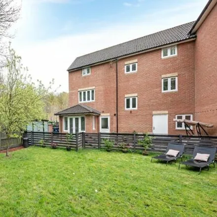Image 9 - Mill Vale, Newburn, NE15 8HF, United Kingdom - Duplex for sale