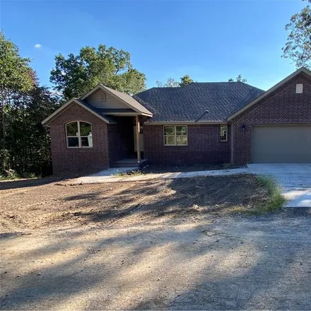 Buy this 2 bed house on 4 Hawthorn Lane in Bella Vista, AR 72715