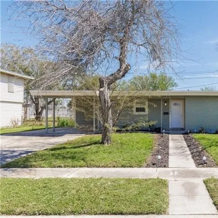 Buy this 3 bed house on 5652 Belfast Drive in Corpus Christi, TX 78413