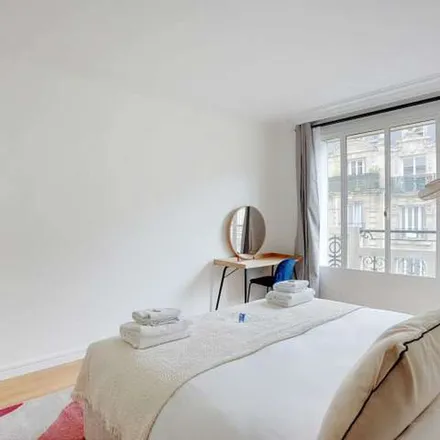 Image 5 - 28 Rue Auguste Chabrières, 75015 Paris, France - Apartment for rent