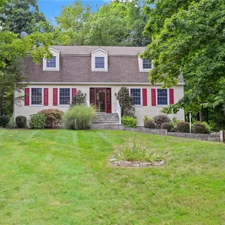 Buy this 4 bed house on 18 Evergreen Place in Ridgebury, Ridgefield