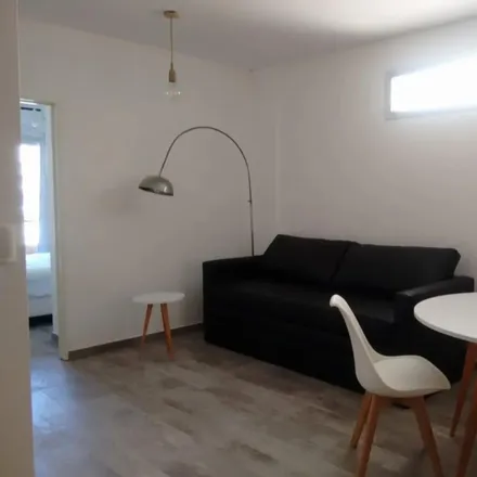 Rent this studio condo on Potosí 4385 in Almagro, C1181 ACH Buenos Aires