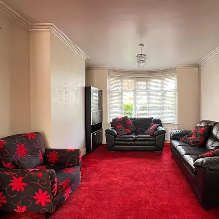 Image 4 - Argyll Avenue, Luton, LU3 1EH, United Kingdom - Duplex for rent