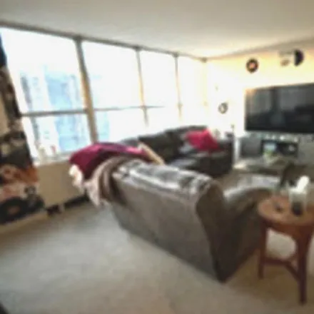 Image 7 - Park Place Tower, 655-665 West Irving Park Road, Chicago, IL 60613, USA - Condo for rent