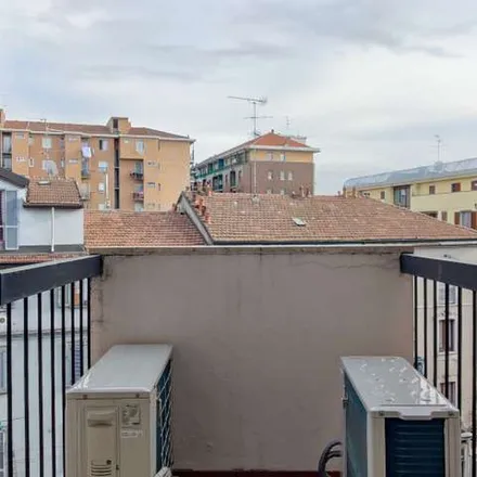 Image 2 - Via Luigi Prinetti, 44, 20127 Milan MI, Italy - Apartment for rent