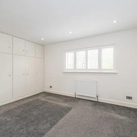 Rent this 3 bed apartment on 27 Kings Farm Avenue in London, TW10 5AE