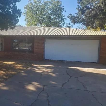 Buy this 3 bed house on 2702 38th Street in Lubbock, TX 79413