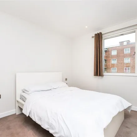 Image 6 - Neville Court, 6-26 Abbey Road, London, NW8 9DD, United Kingdom - Apartment for rent