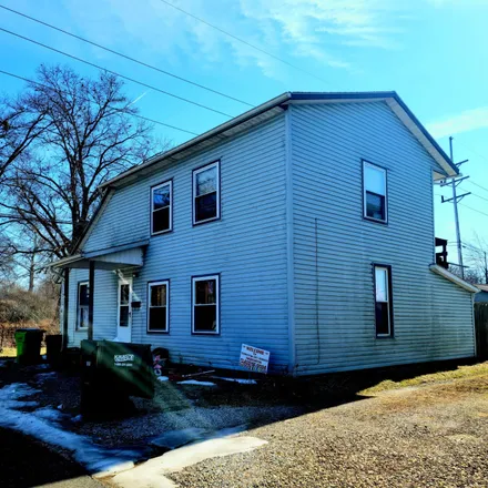 Buy this 3 bed house on 1107 Lynn Street in Coshocton, OH 43812