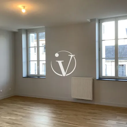 Rent this 3 bed apartment on 15 Rue Poterie in 41100 Vendôme, France
