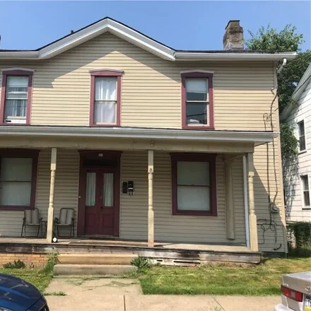 Buy this studio house on 337 6th Street in Irwin, PA 15642