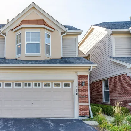Buy this 3 bed townhouse on Pine Lake Circle in Vernon Hills, IL 60061