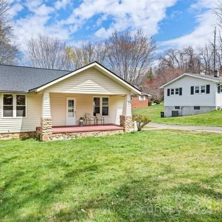 Buy this 2 bed house on 169 Mississippi Avenue in Waynesville, NC 28786