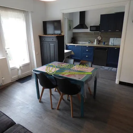 Rent this 4 bed apartment on Quai Freycinet 10 in 59140 Dunkirk, France