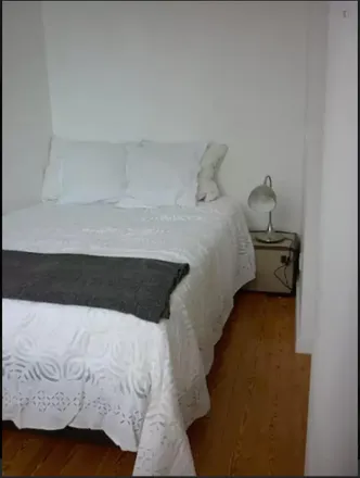 Rent this studio apartment on Rua de Ponta Delgada 3 in 1000-243 Lisbon, Portugal