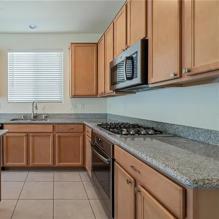 Image 7 - 829 North Water Street, Henderson, NV 89011, USA - House for sale