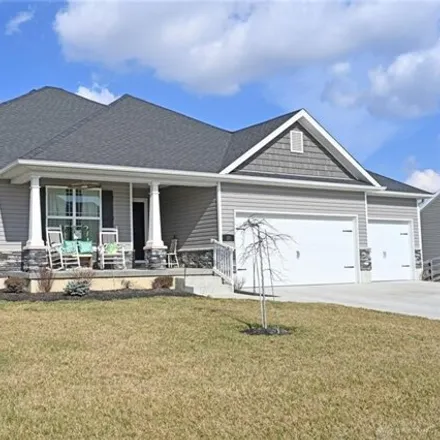 Buy this 5 bed house on Union Crossing Drive in Carlisle, Warren County