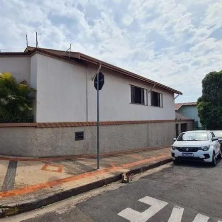 Buy this 3 bed house on Rua Benedito Faustino de Toledo in Nova América, Piracicaba - SP