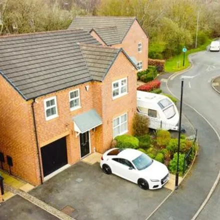 Buy this 4 bed house on Sandpiper Close in Clayhanger, WS8 6GB