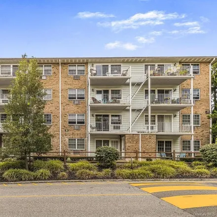 Buy this 1 bed condo on 1840 Crompond Road in City of Peekskill, NY 10566