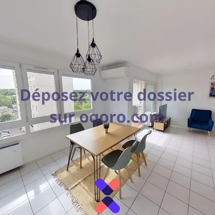 Rent this 5 bed apartment on 17 Boulevard de l'Europe in 69600 Oullins, France