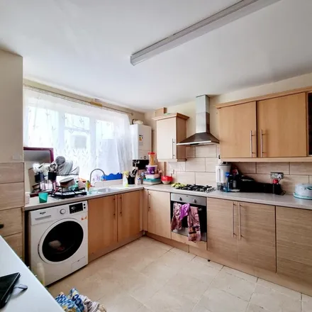 Rent this 3 bed apartment on Roebuck Close in London, N17 0EZ