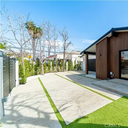 Image 4 - 3207 Carter Avenue, Los Angeles, CA 90292, USA - House for sale