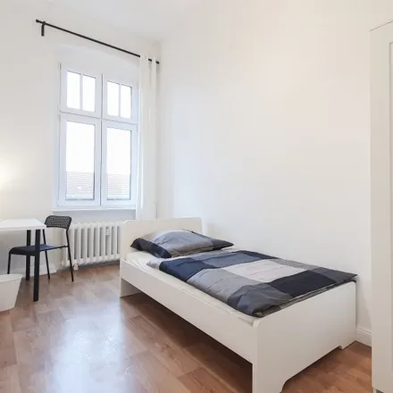 Image 3 - Hohenzollerndamm 63, 14199 Berlin, Germany - Room for rent
