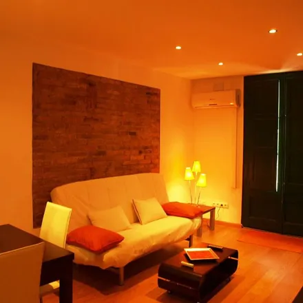 Rent this 2 bed apartment on Avinguda del Paral·lel in 101, 08004 Barcelona
