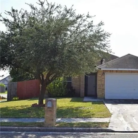 Rent this 3 bed house on 4501 Robin Ave in McAllen, Texas