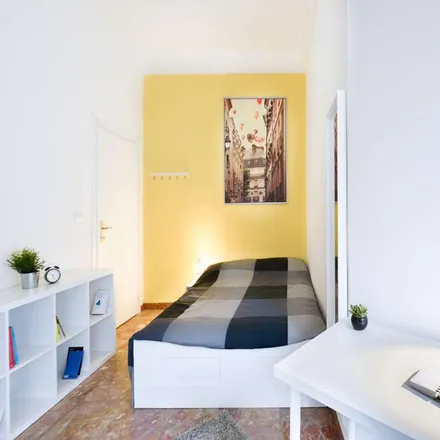 Rent this 4 bed room on Corso Giulio Cesare in 135b, 10155 Turin TO