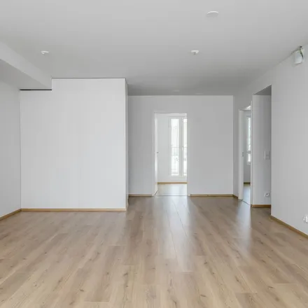Rent this 1 bed apartment on Käskynhaltijantie 42 in 00640 Helsinki, Finland